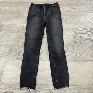 Abercrombie & Fitch High Rise Super Skinny Ankle Jeans